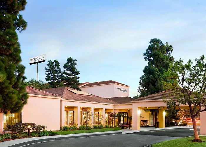 Sonesta Select Los Angeles Lax